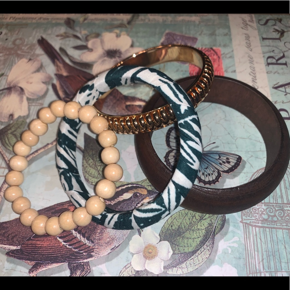 Plunder posse bracelets